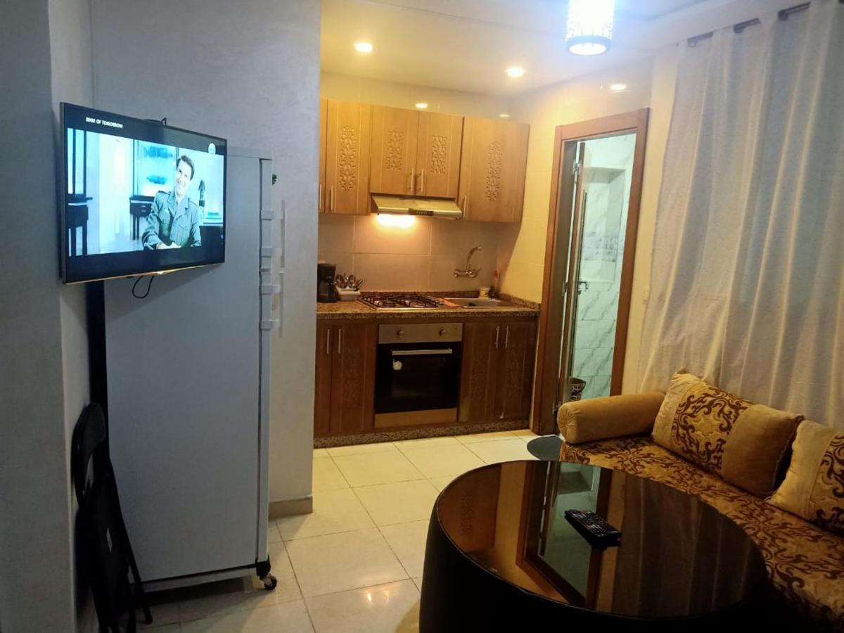 Апартаменты Studio De Luxe Meuble Avec Parking Мартиль Экстерьер фото